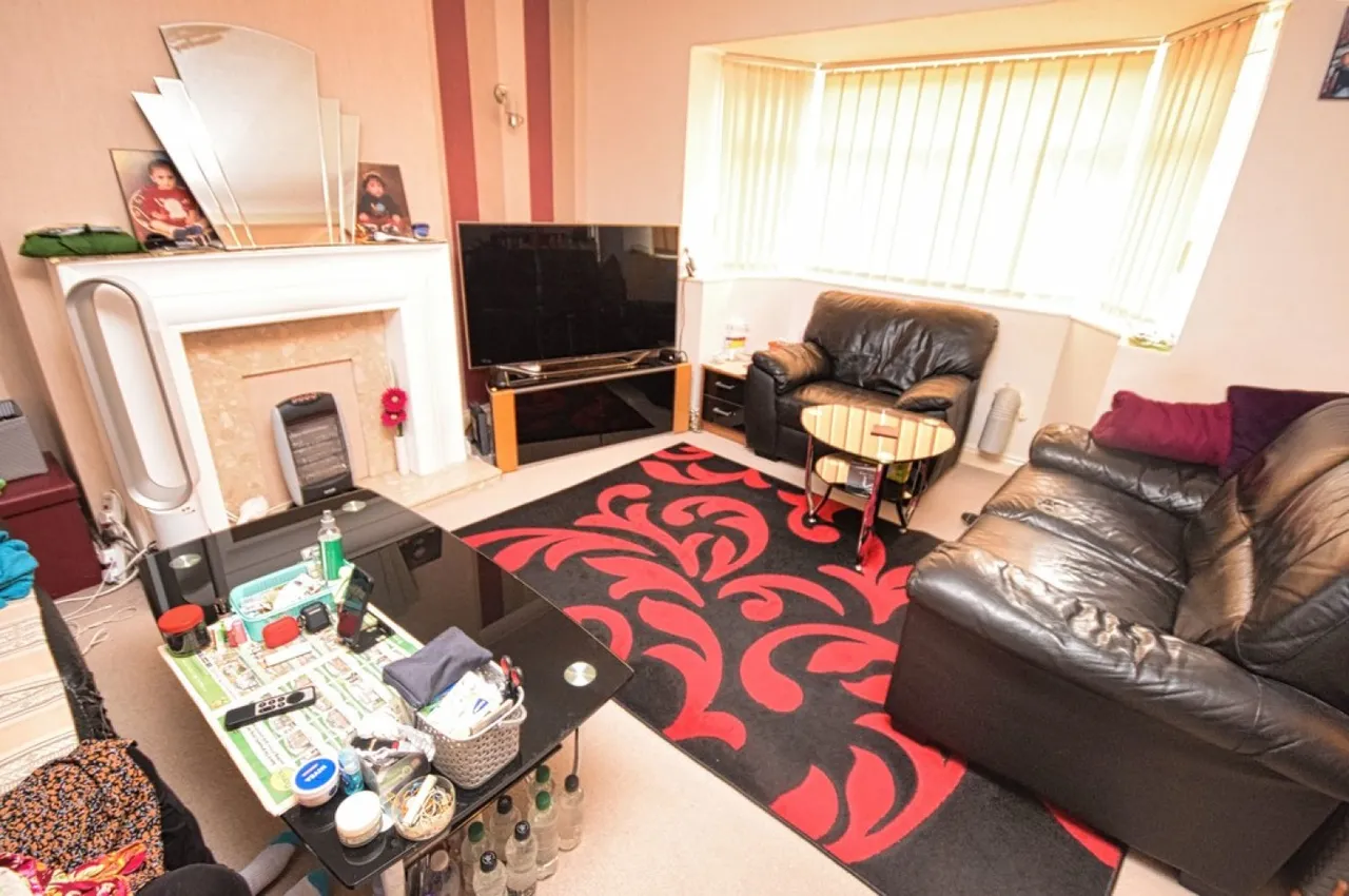 Hobs Moat Road, Solihull, photo 5