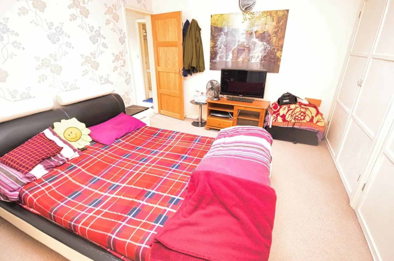 Hobs Moat Road, Solihull, photo 12