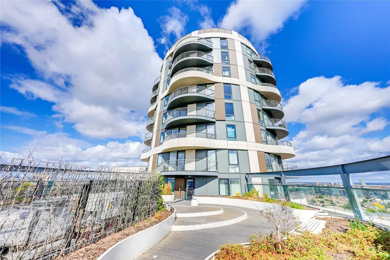 Cambridge Road, Barking, IG11, photo 18