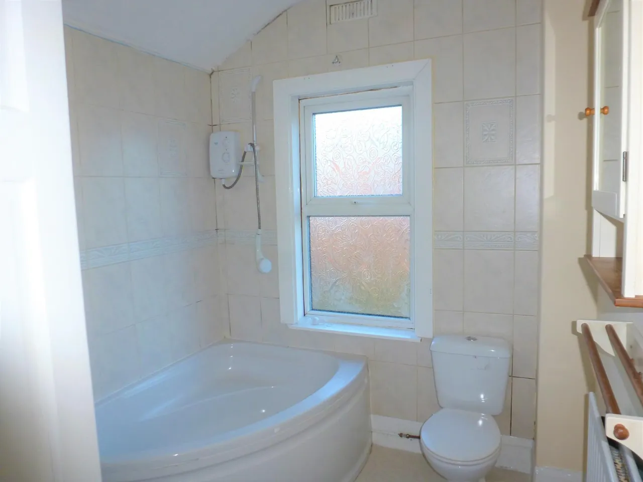 Edward Street, Wrexham, LL13, photo 5