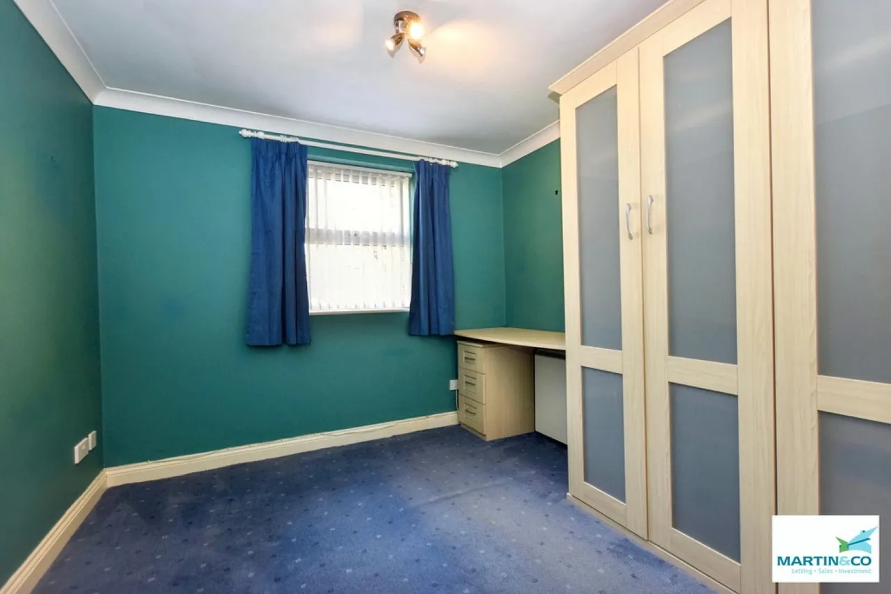 Queens Park Court, Hinckley, photo 9