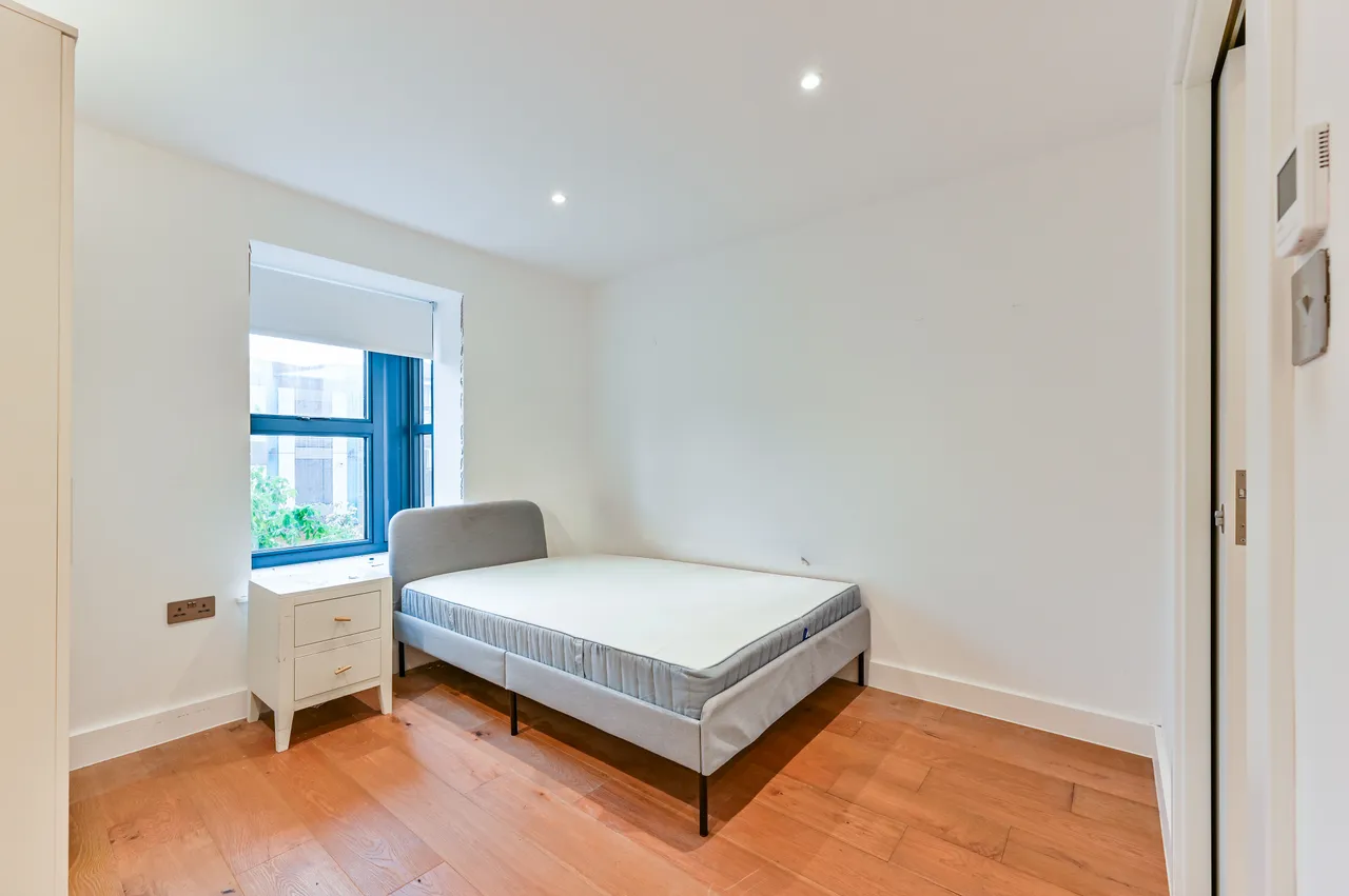 Flat 4 Marquis Court, 20 Marquis Road, London, photo 6