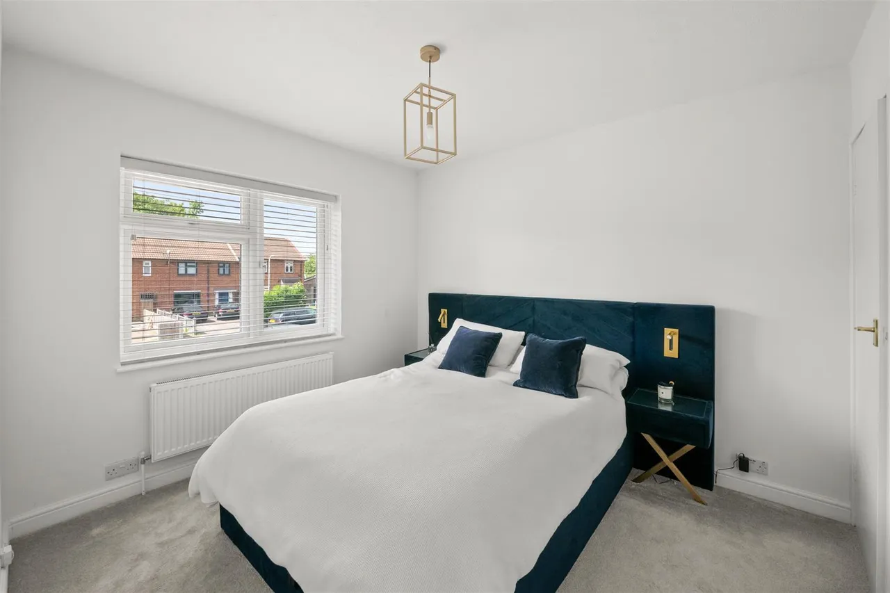 Castleton Road, Ruislip, photo 14