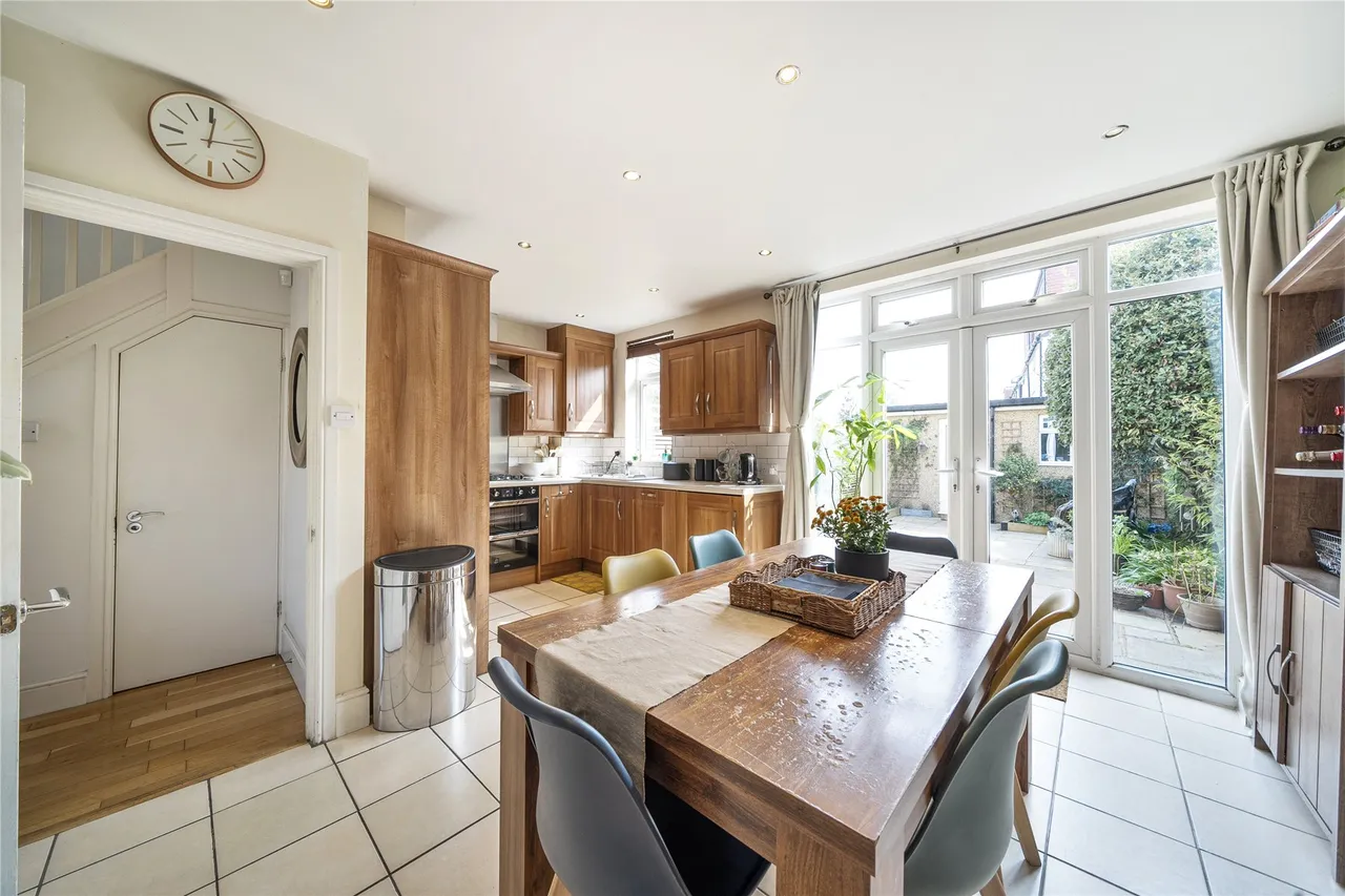 Red Lion Road, Surbiton, KT6, photo 3