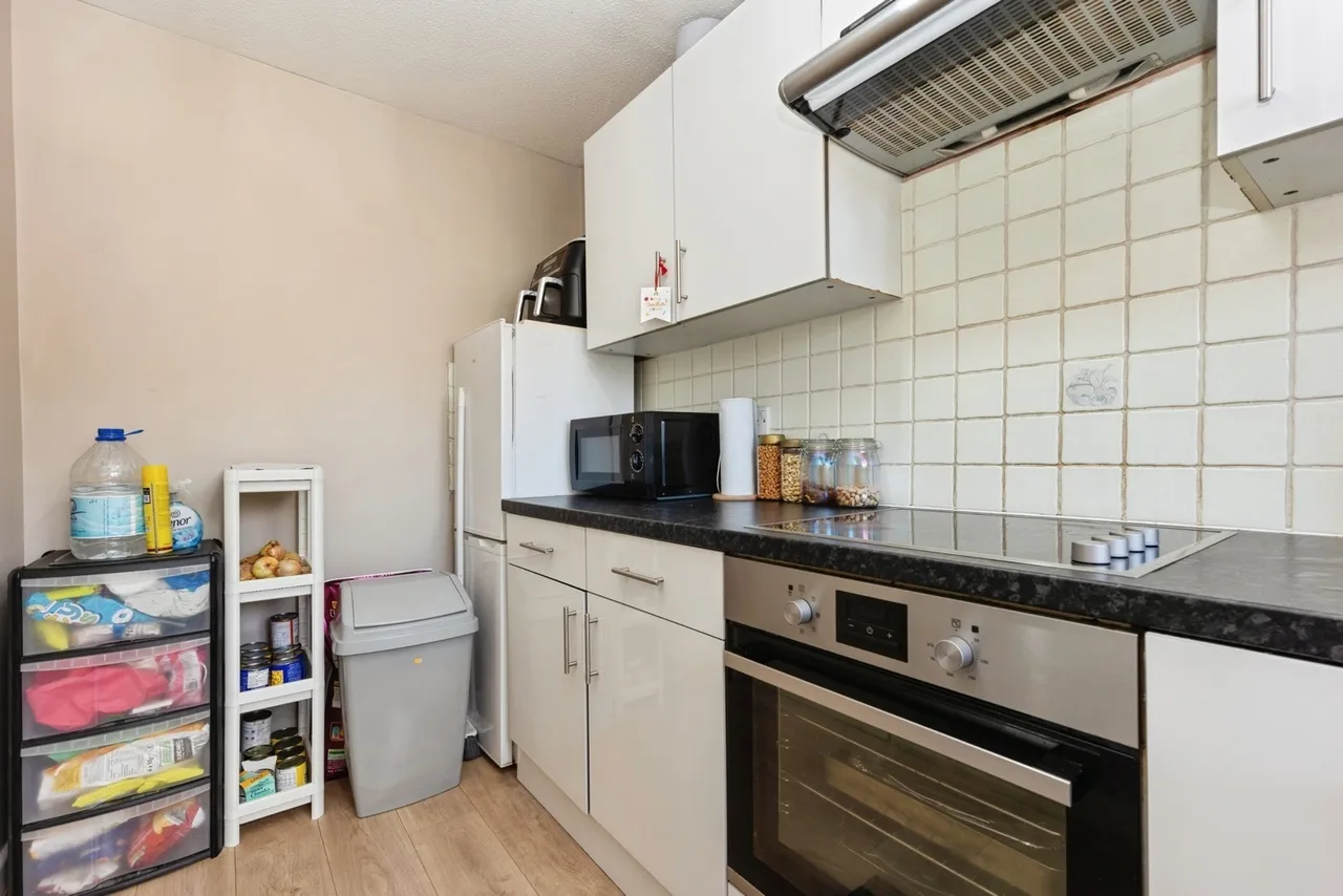 Abbotside Close, Whalley Range, Manchester, M16, photo 3