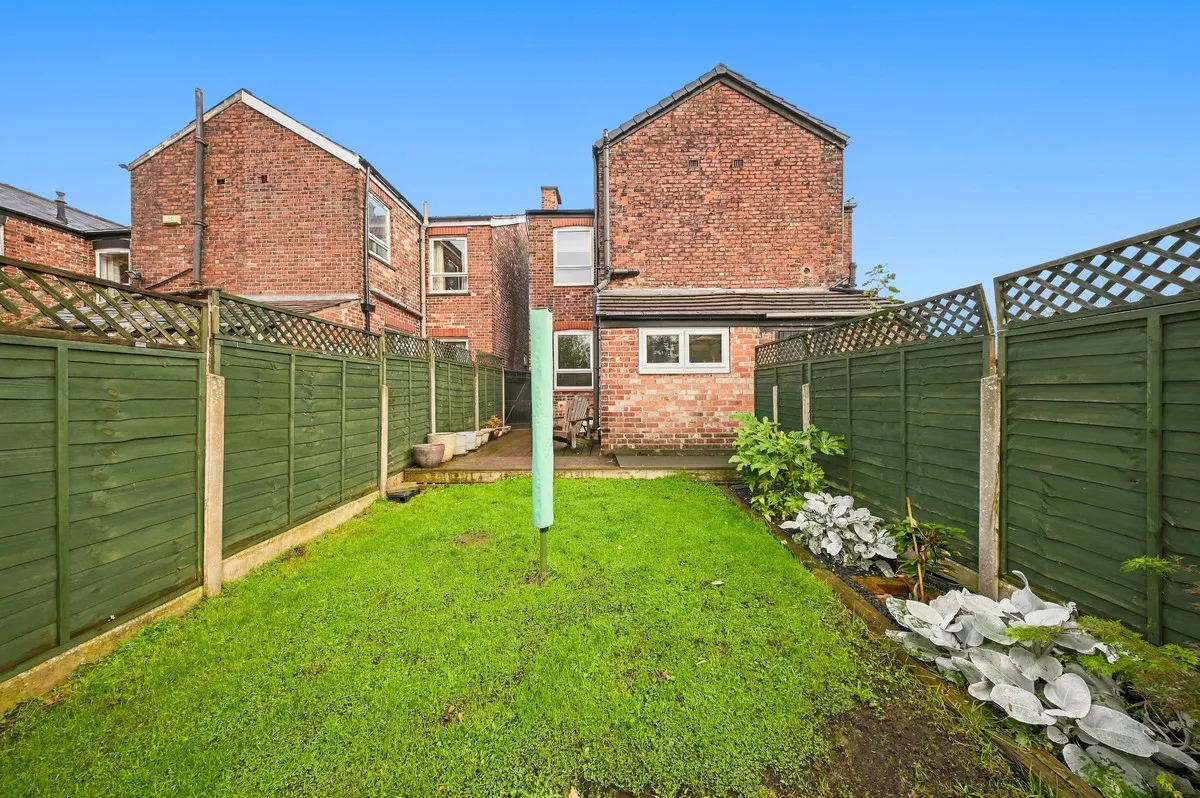Vicarage Road, Stockport, SK3, photo 21
