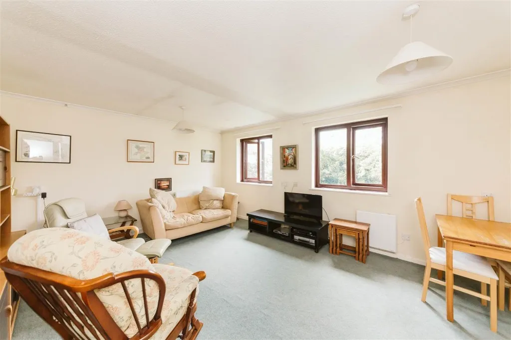 32, Fallodon Court, Fallodon Way, Henleaze, Bristol, BS9 4HQ, photo 16