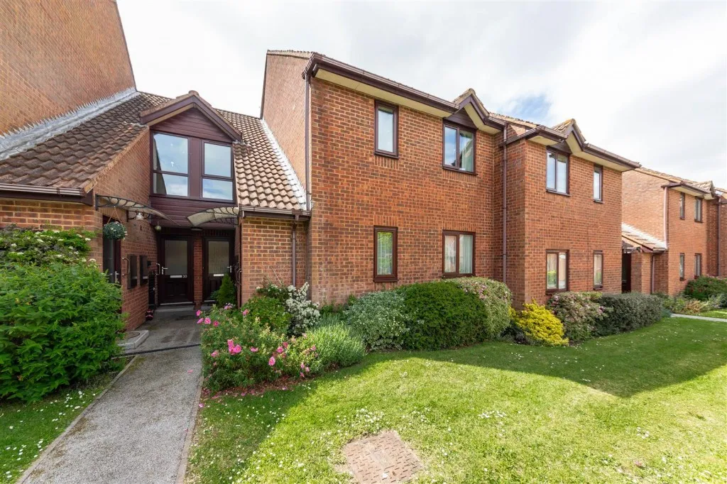 32, Fallodon Court, Fallodon Way, Henleaze, Bristol, BS9 4HQ, photo 3