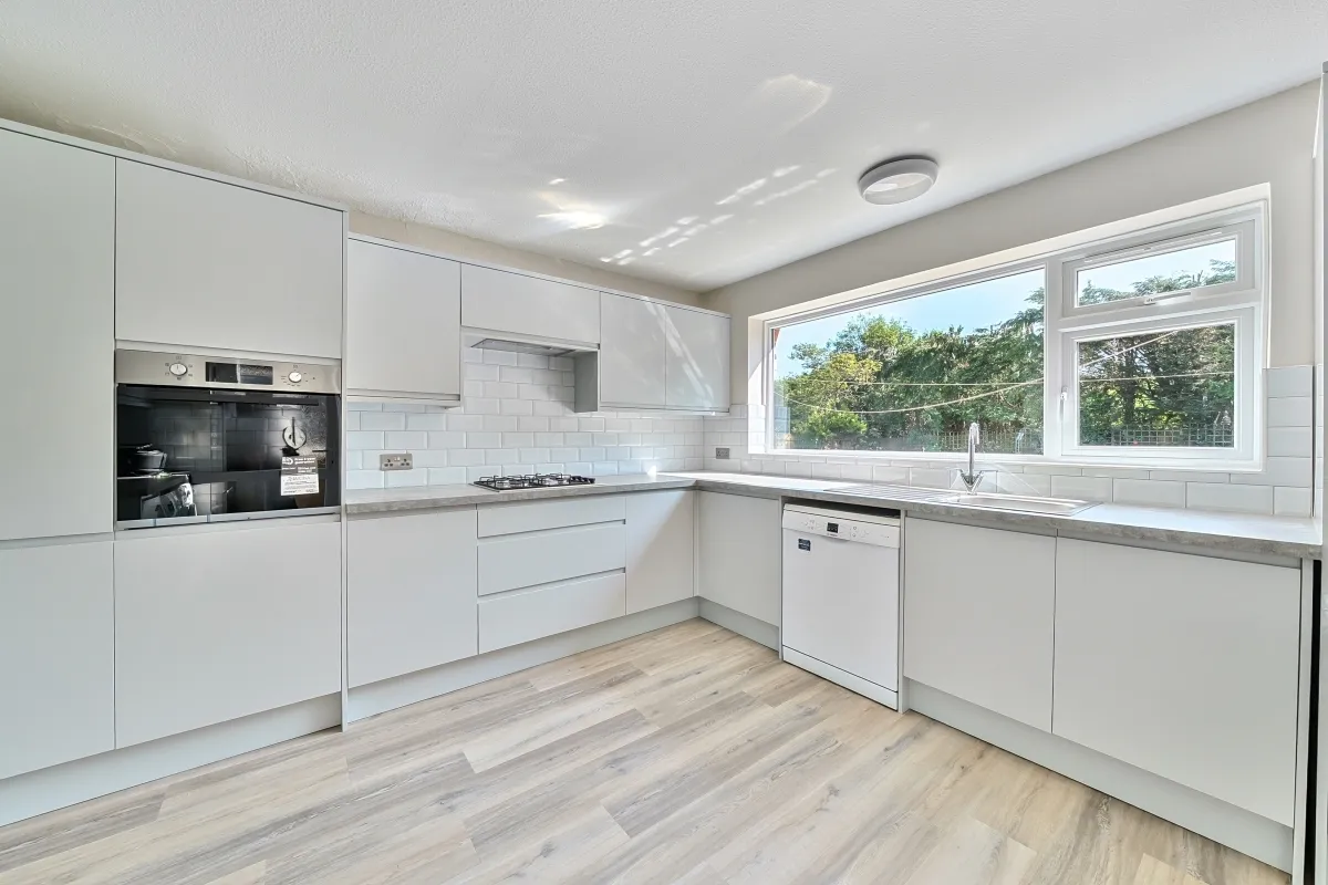 Balcombe Road, Haywards Heath, RH16, photo 2