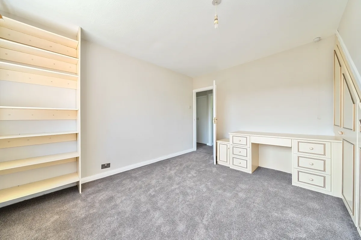 Balcombe Road, Haywards Heath, RH16, photo 6