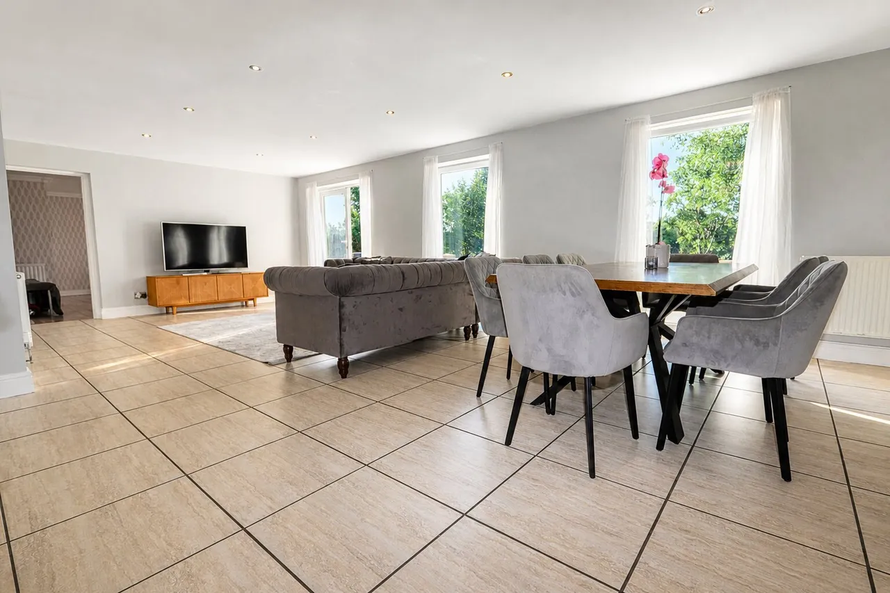 Oakley Road, Corby, NN18, photo 5