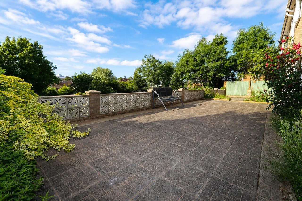 Oakley Road, Corby, NN18, photo 42