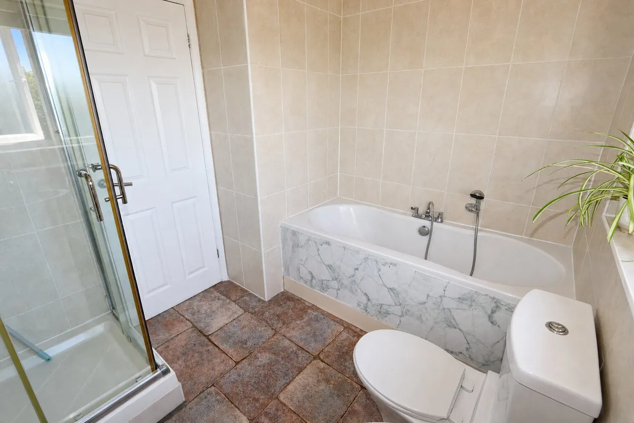 Oakley Road, Corby, NN18, photo 39
