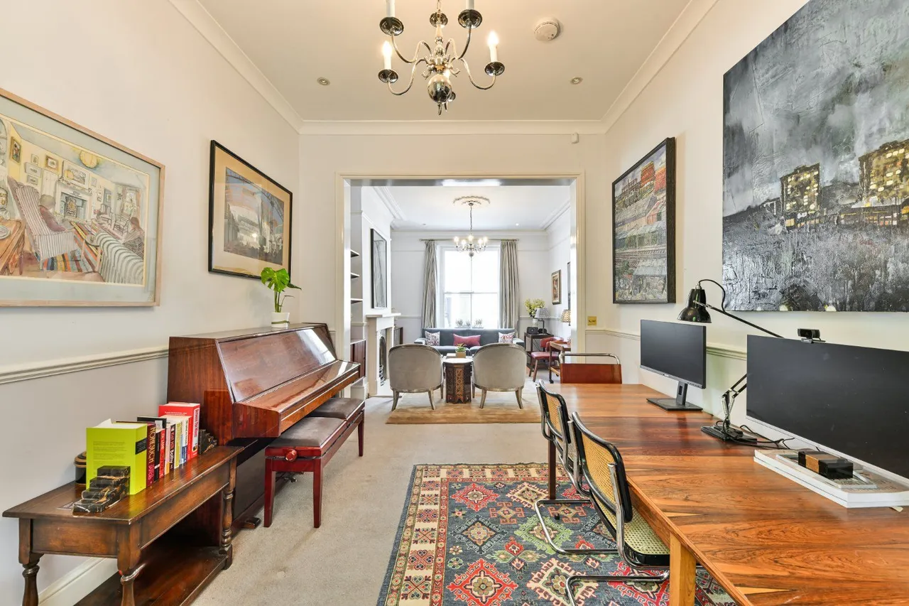 5 bed house for sale — Ifield Road, London, SW10 9AZ