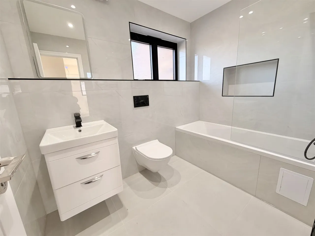 Freshwell Avenue, Romford, RM6, photo 14