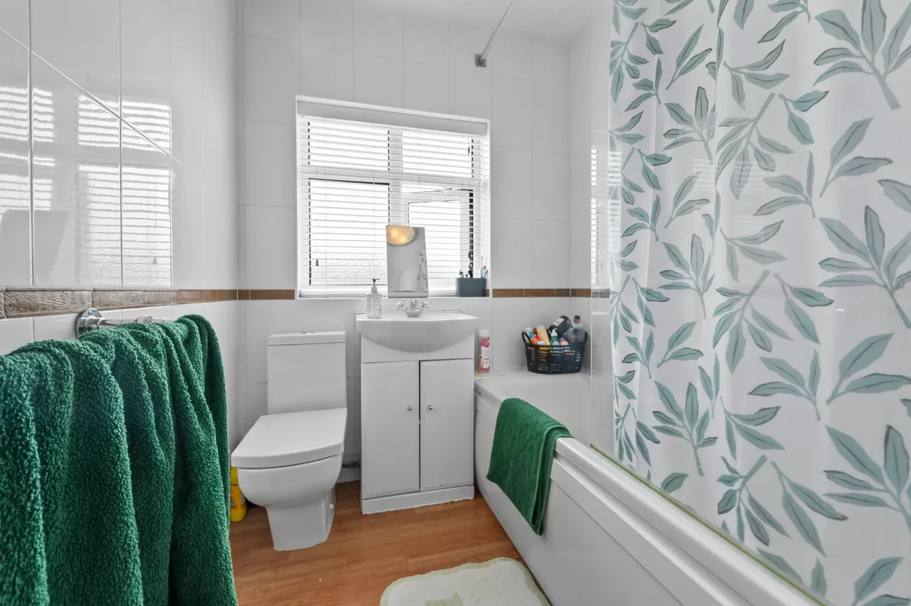 Norton Grove, Thatto Heath, WA9, photo 22