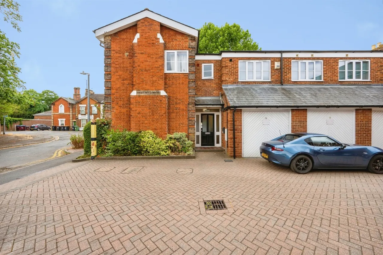 Victoria Road, Leighton Buzzard, photo 12