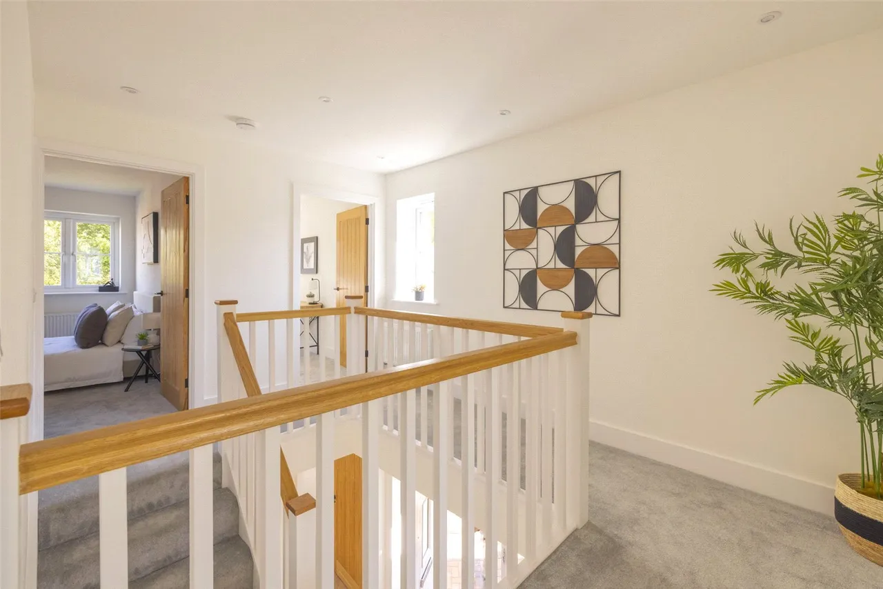 Ironlatch Avenue, St Leonards On Sea, TN38, photo 8