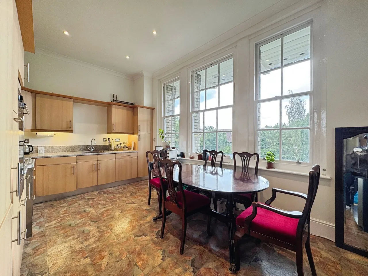 St. Vincents Lane, Littleberry Court, NW7, photo 2