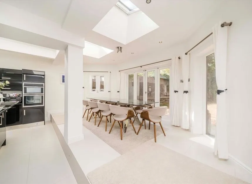 The Denningtons, Kingston Upon Thames, KT4, photo 5
