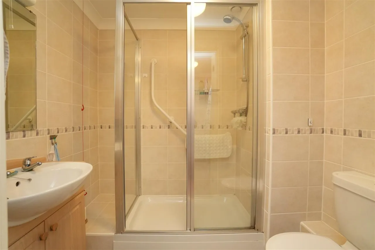 Belfry Court, The Village, YO32, photo 6