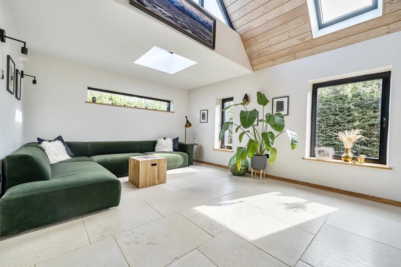 Hoe Street, Hambledon, PO7, photo 3