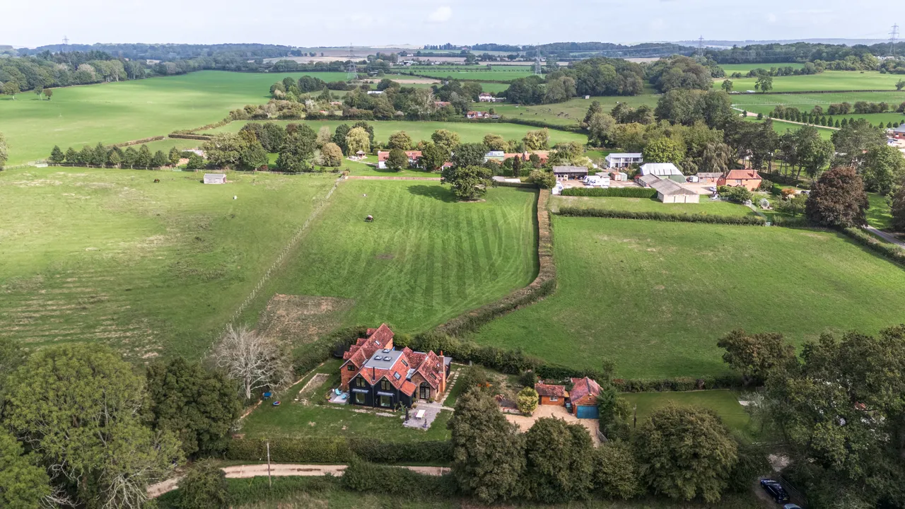 Hoe Street, Hambledon, PO7, photo 21