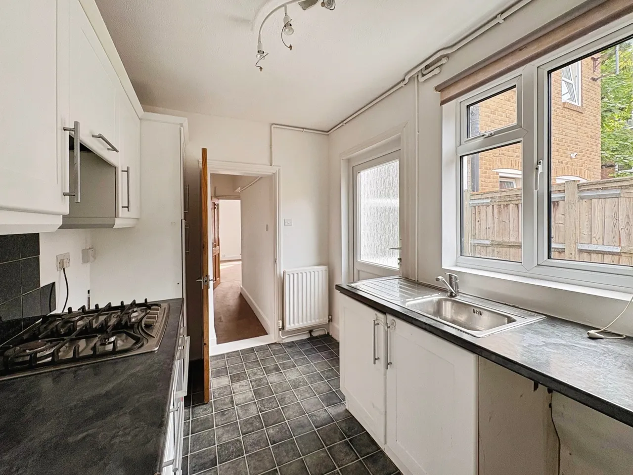 Birchett Road, Aldershot, Hampshire, GU11 1LG, photo 5