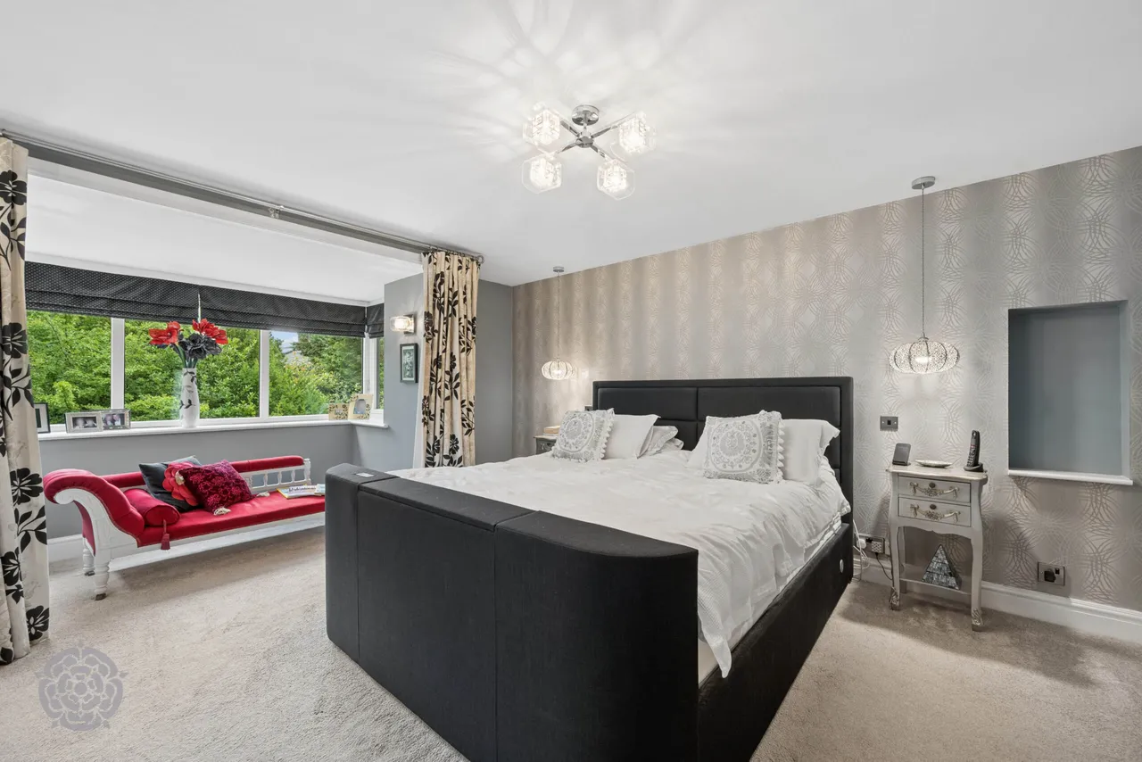 Riding Gate, Bolton, BL2 4DH, photo 24