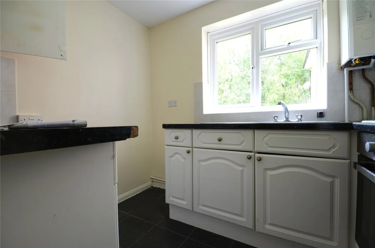 Green Lane, Shipley Bridge, RH6, photo 11