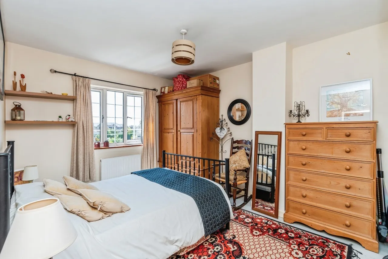 Tadfield Crescent, Romsey, SO51, photo 14