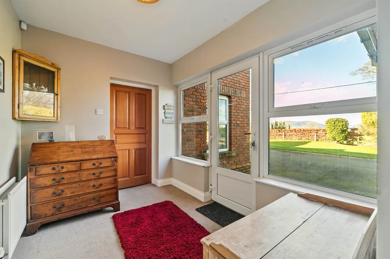 Ballynahatty Road, Belfast, BT8, photo 48