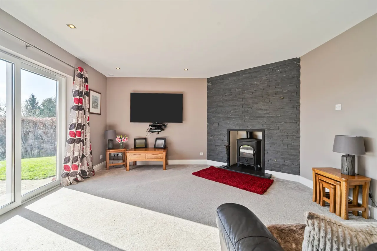 Ballynahatty Road, Belfast, BT8, photo 28