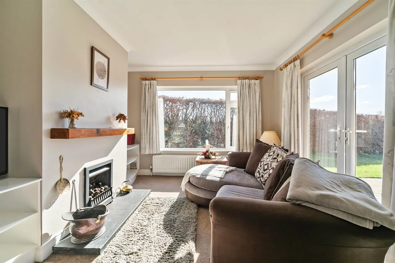 Ballynahatty Road, Belfast, BT8, photo 11