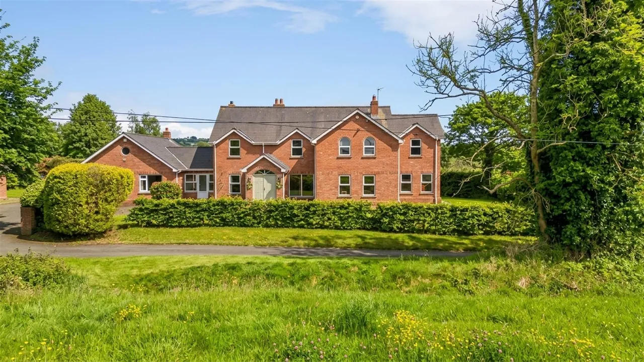 5 bed house for sale, Ballynahatty Road, Belfast, BT8