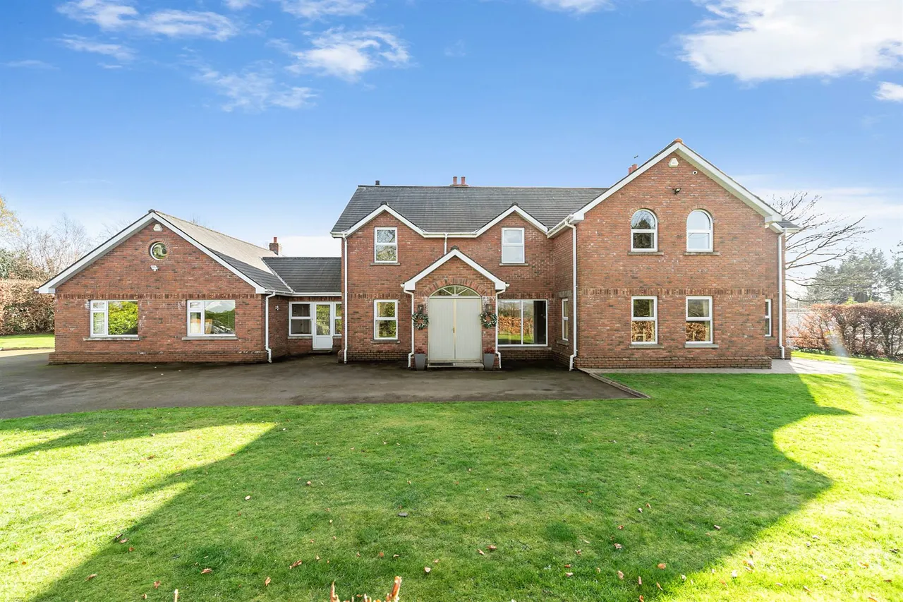 Ballynahatty Road, Belfast, BT8, photo 51