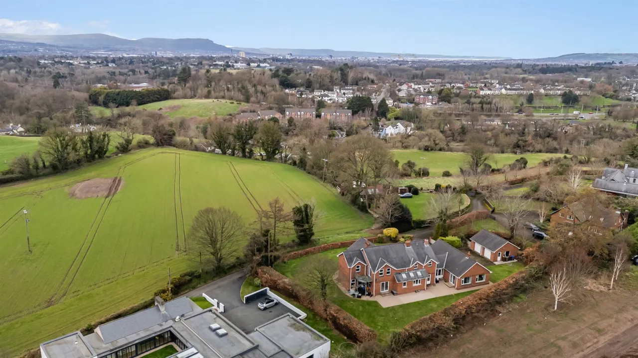 Ballynahatty Road, Belfast, BT8, photo 4