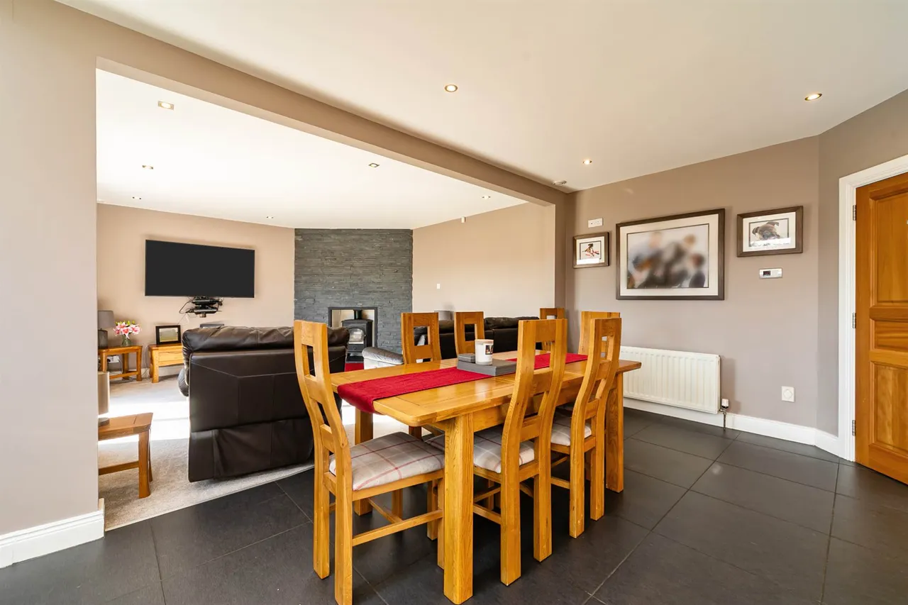 Ballynahatty Road, Belfast, BT8, photo 20