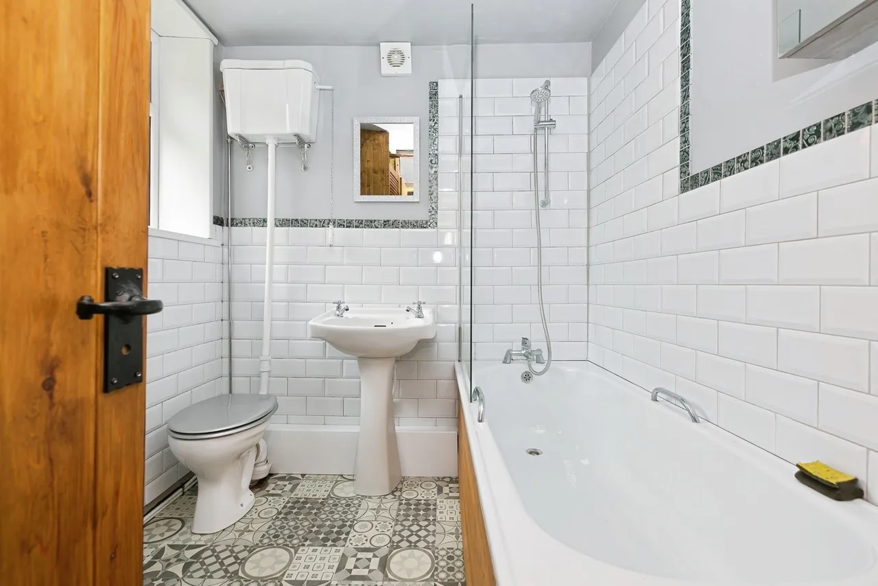 Gwavas Street, Penzance, TR18, photo 8