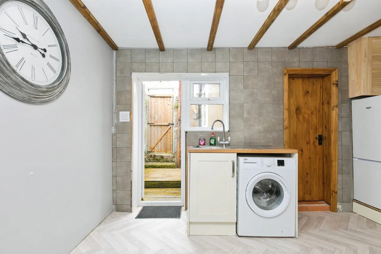 Gwavas Street, Penzance, TR18, photo 7