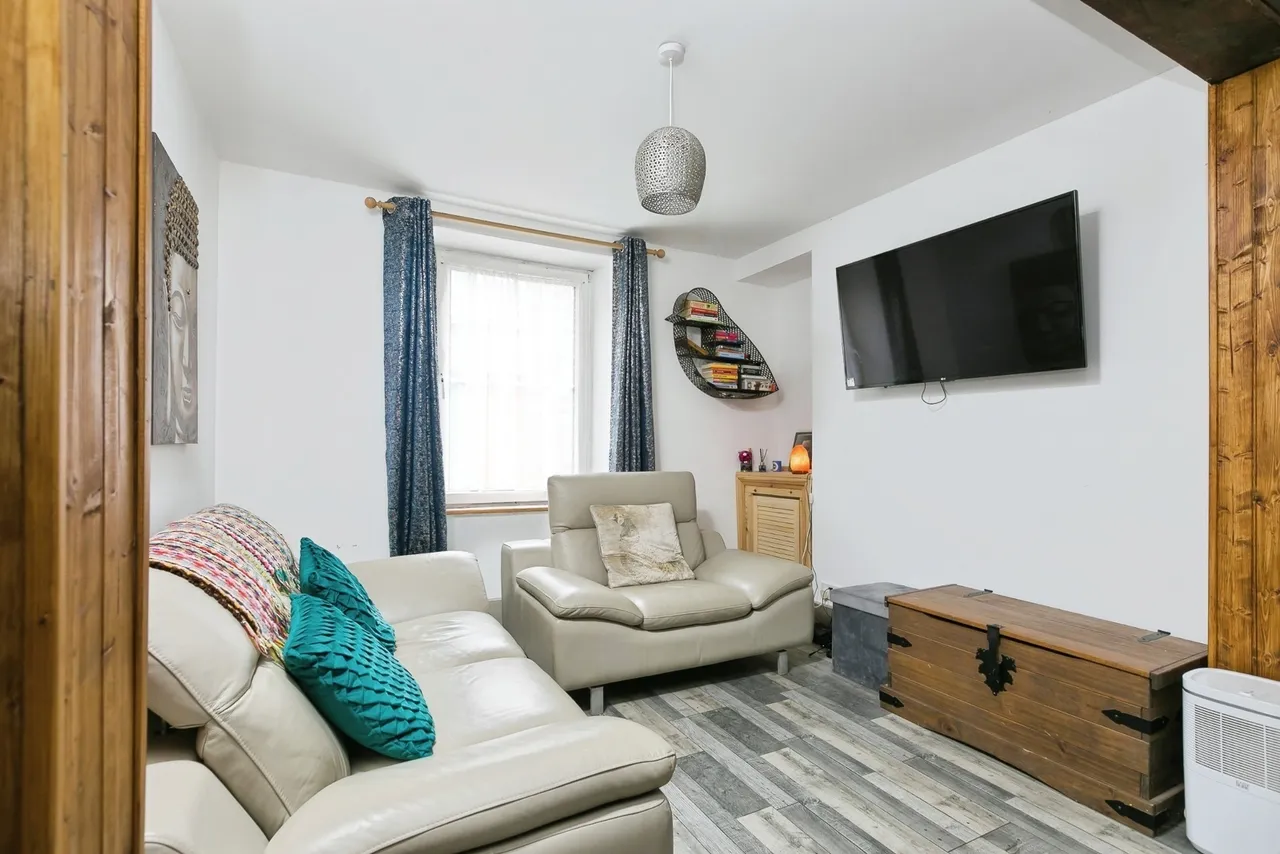 Gwavas Street, Penzance, TR18, photo 9