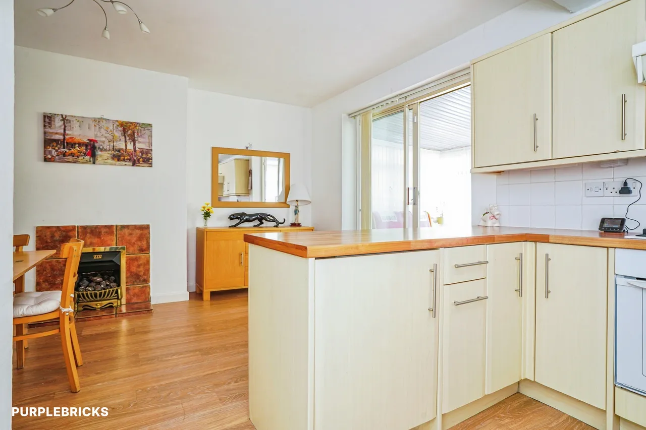 Moor Flatts Avenue, Leeds, LS10, photo 4