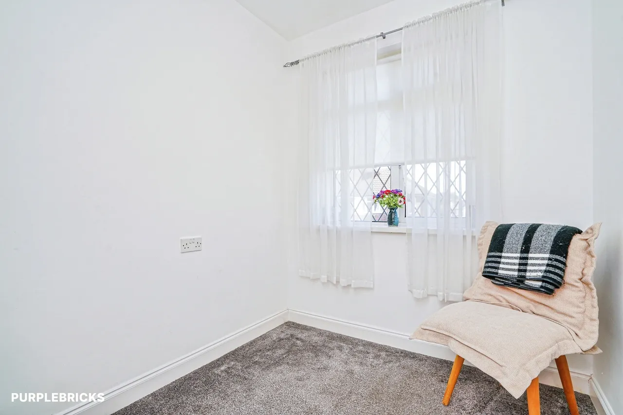 Moor Flatts Avenue, Leeds, LS10, photo 10