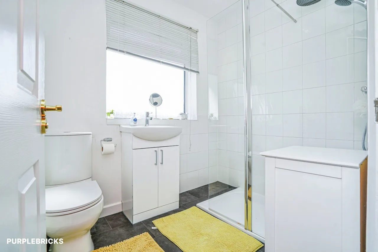 Moor Flatts Avenue, Leeds, LS10, photo 11