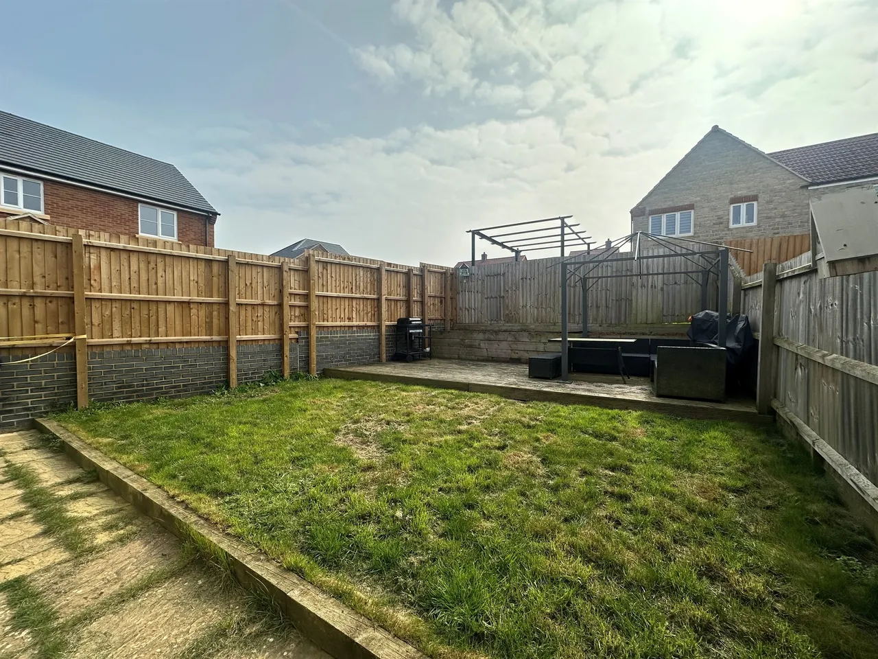 Buttercup Close, Raunds, photo 6