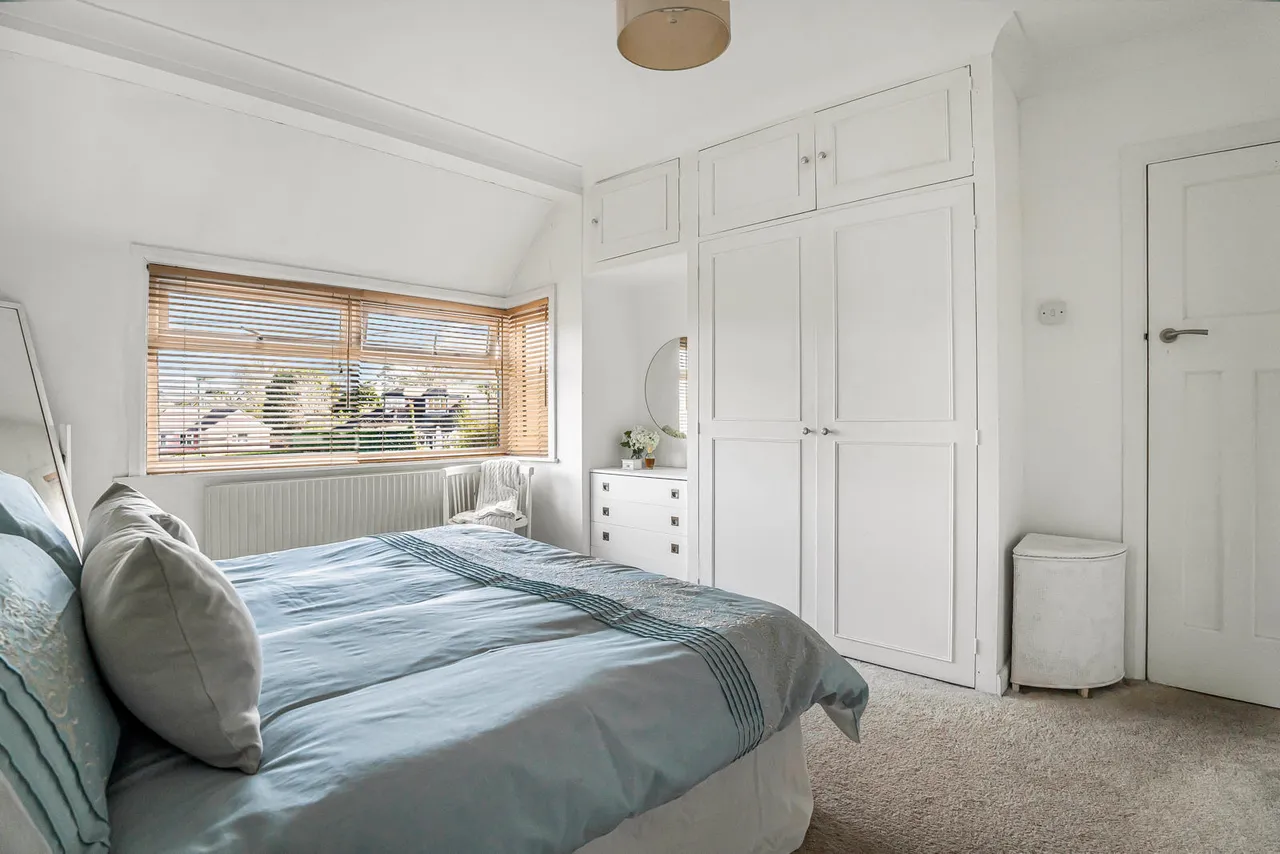 Thorn Road, Boundstone, GU10, photo 9