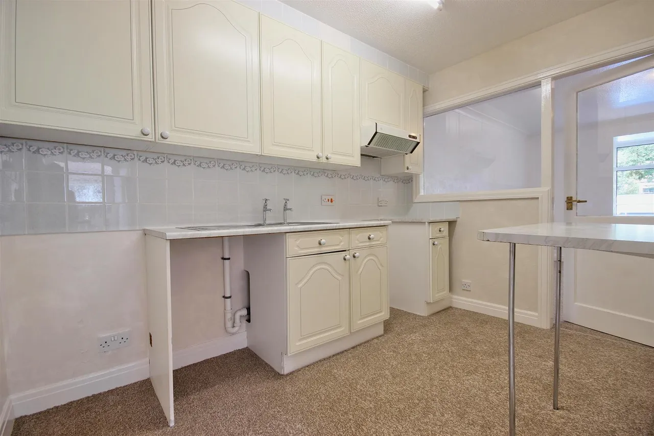 Park Row, Hornsea, photo 5