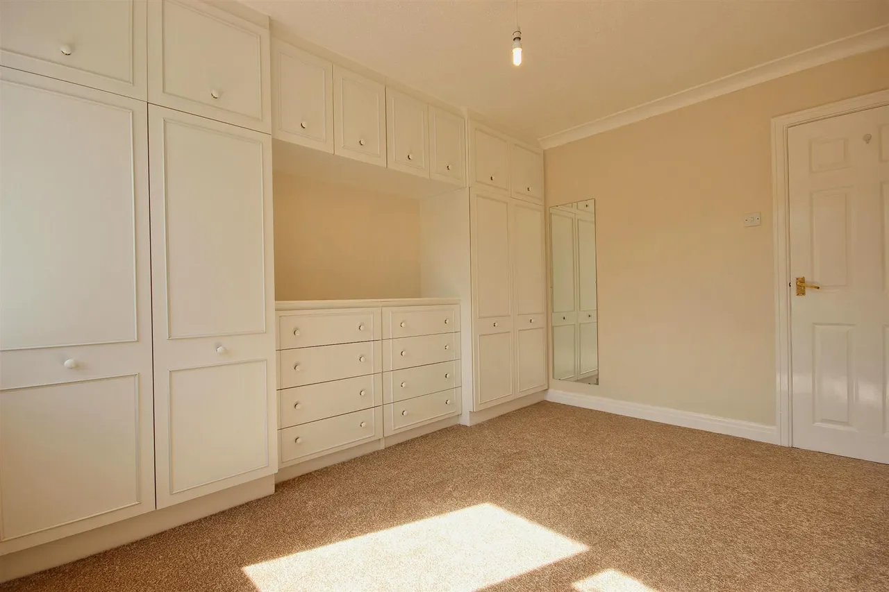 Park Row, Hornsea, photo 8