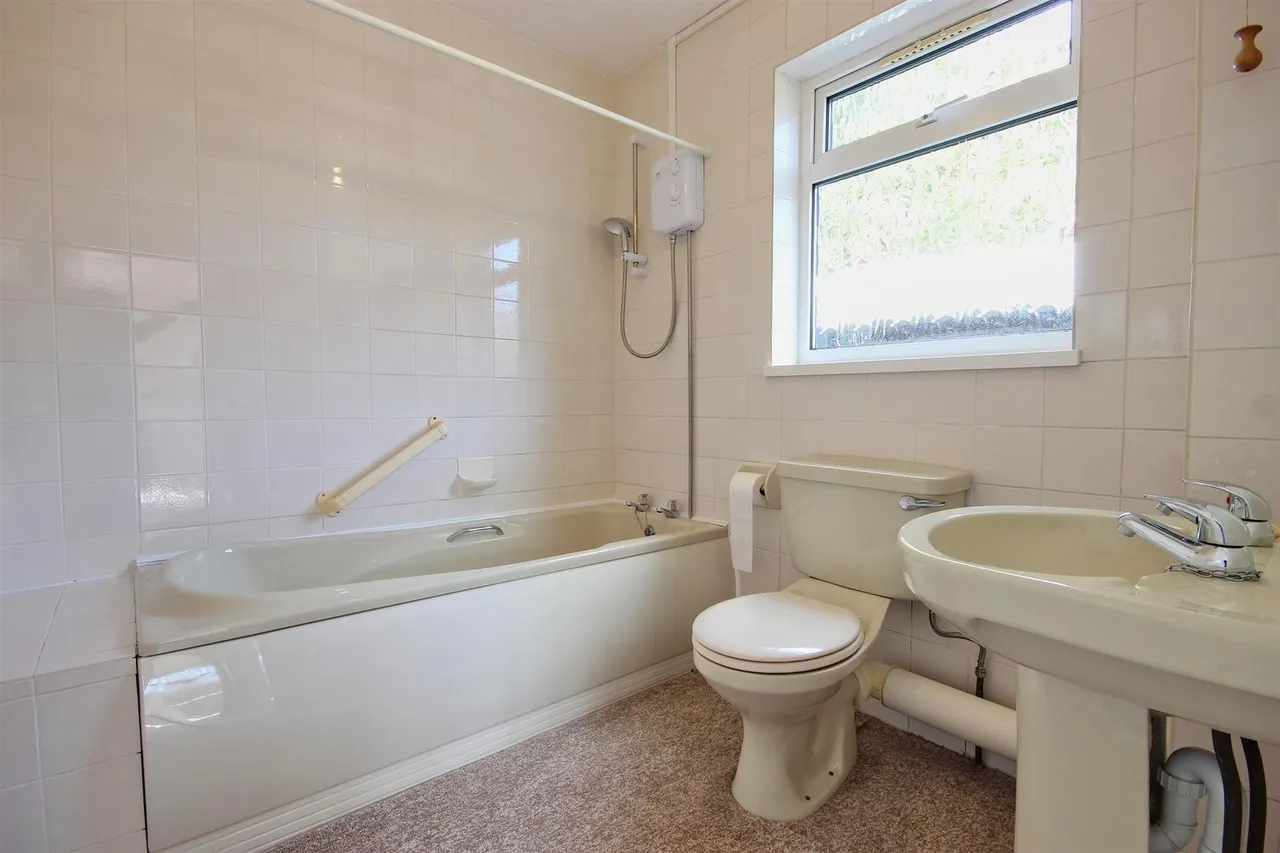 Park Row, Hornsea, photo 7