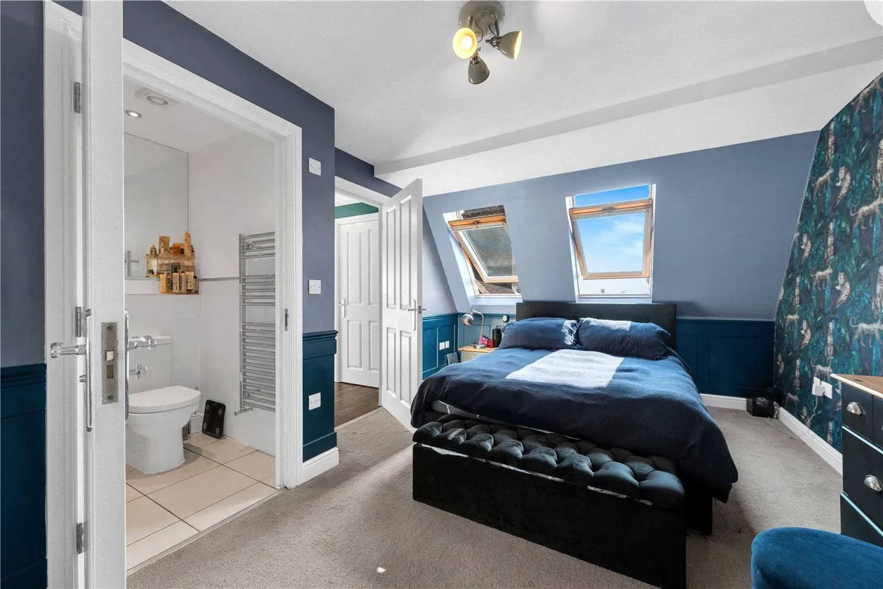 Bunstone Hall, Chapel Drive, DA2, photo 9
